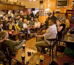 pub scene-dingle-music